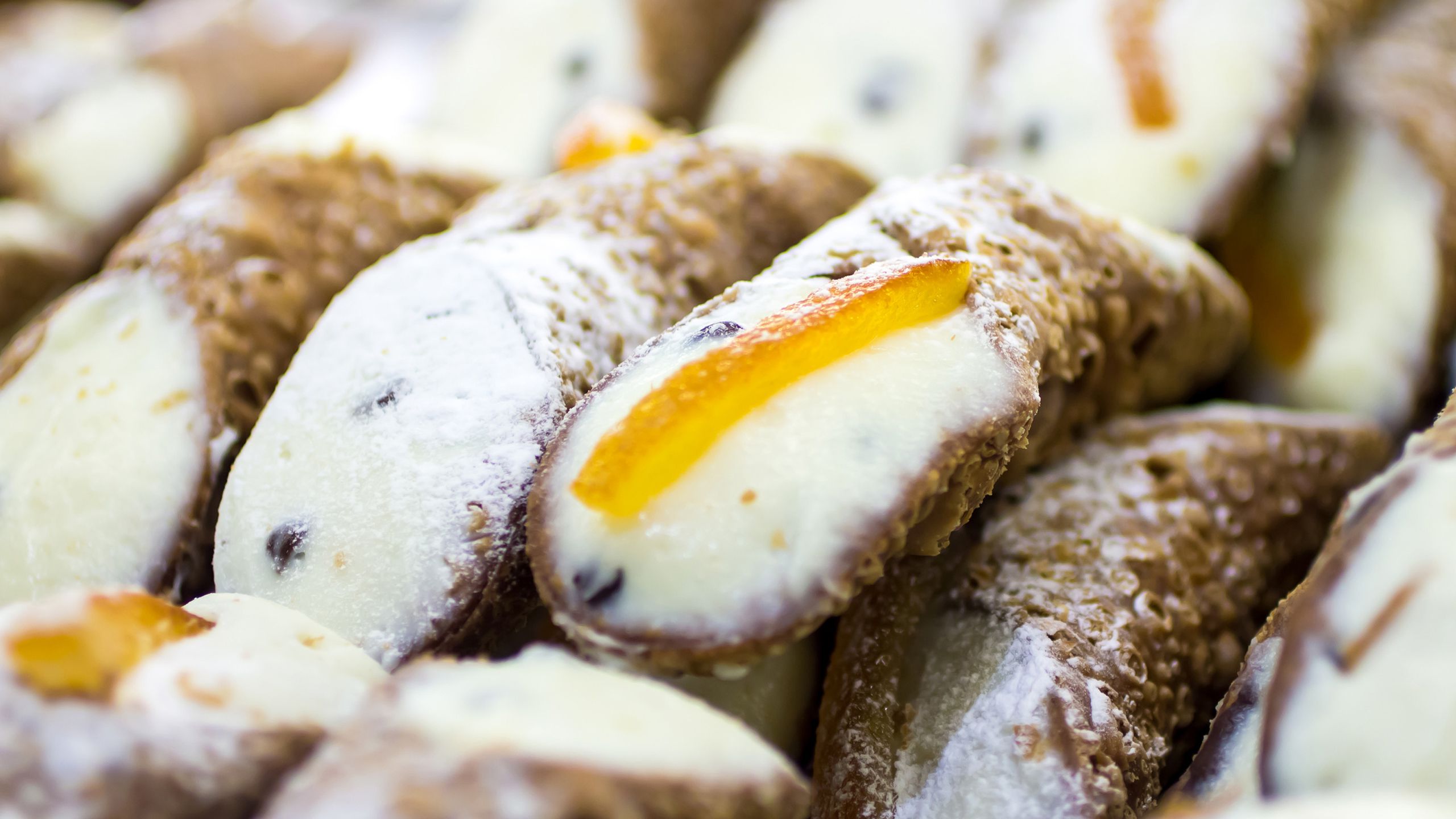 esempio di cannoli realizzati con prodotti forniti da Innovaction S.r.l